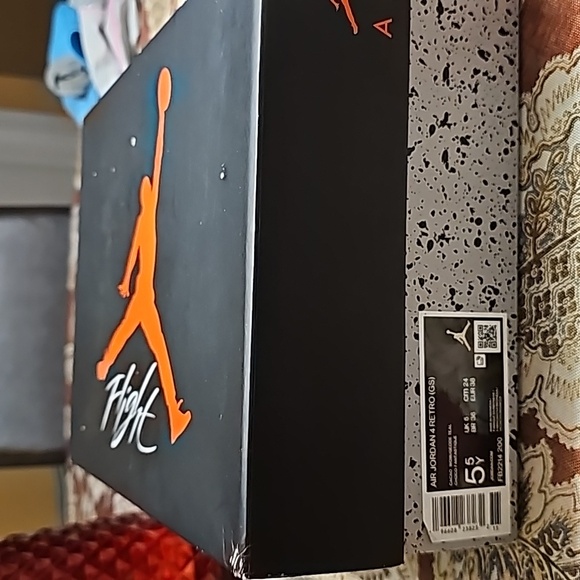 Size 5.5Y | Air Jordan 4 Retro GS 'Cacao Wow' - Picture 6 of 6